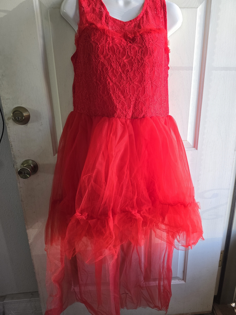 Sleeveless Red Lace & Tulle High-Low Womens Wedding Dress